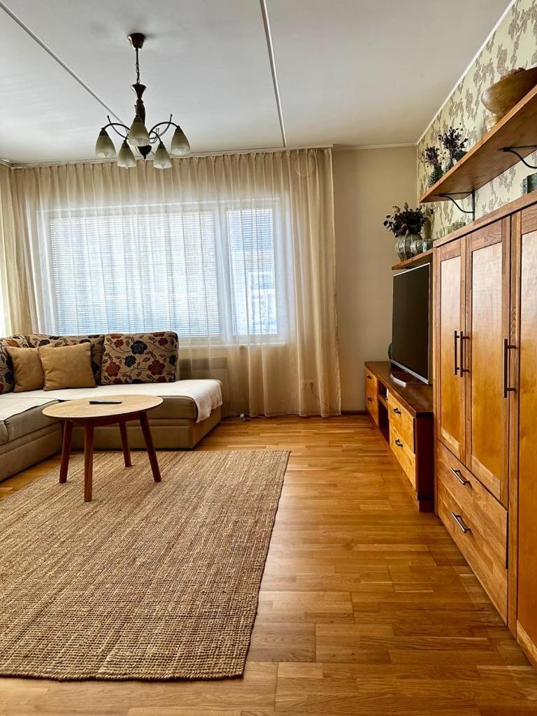 Tolli Apartment Kuressaare Esterno foto